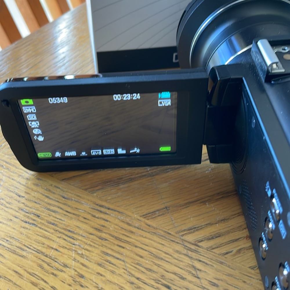 Digital Video Camera Camcorder Full HD 1080p, SD HC, TFT LCD - Picture 6 of 8